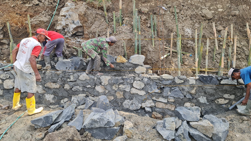 Desa Jeruklegi Wetan Membangun Sistem Drainase Baru untuk Mengatasi Tantangan Musim Hujan